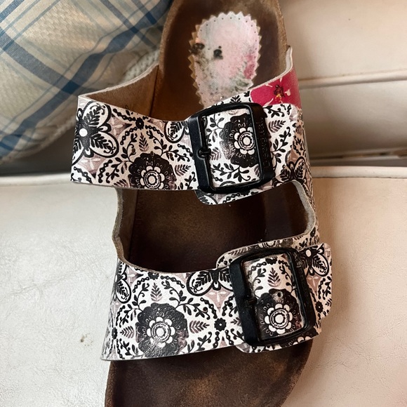 Desigual footbed sandals size 8 - Picture 7 of 11